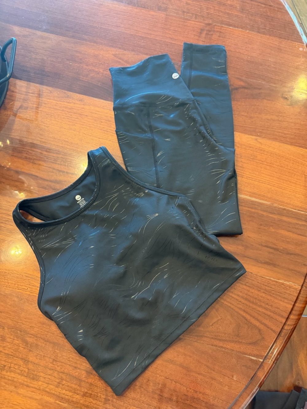 Senita Athletics Black Crop Tank and Leggings Set- S